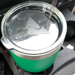 Meet your Posher, Angie